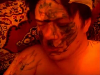 Мезя спит жлоб чугунный