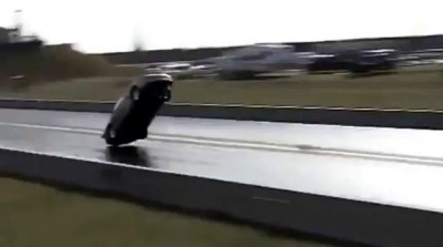 Мустанг пошёл на взлёт .