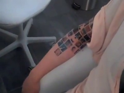 152 друга и в одной татуировке на руке