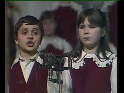 Хор детской музыкально-хоровой школы 'Восход' - "Алёша"