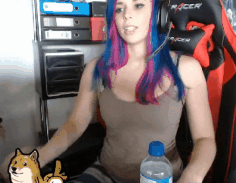 MRW guys ask for nudes