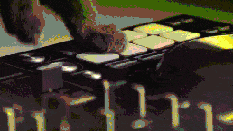 1408862532_1076940395