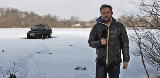 -ушел-под-лёд-дядька-ив-кусто-в-прорезиненном-пальто-5743