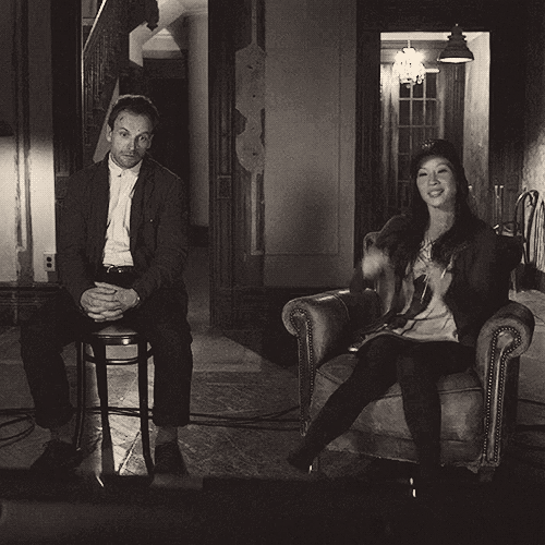 34. Когда смотришь фильм с девушкой