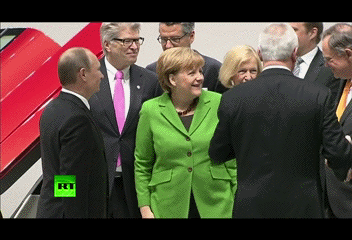 1365431357_353795653