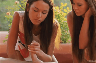 tumblr_mvn90x0Qqf1si7i8yo5_400