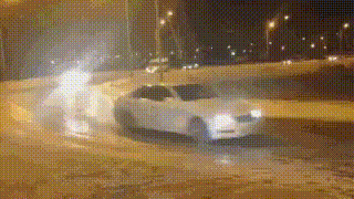 a77w5bL_460sv