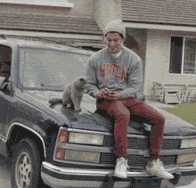 d10c19f83d7fc96327a756cc8125b0652fee58d56cf5da2683676f13f2c91bb1_1