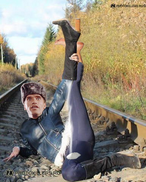 7885542