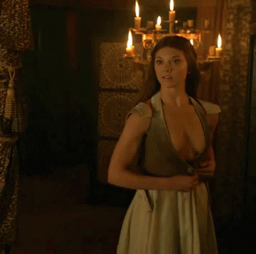 167657-margaery-tyrell-hot-boobs-gif-FueQ