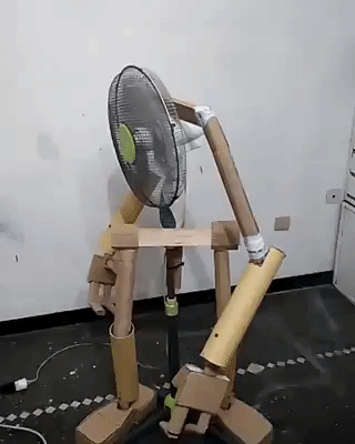 жарко и скучно