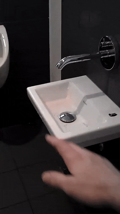 1475408250159491777-1475571247