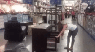 -Комод-тапочек-аргумент-3413376