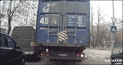 UhkezeL7SjqGz8jpnzFv_Semi Steals Van