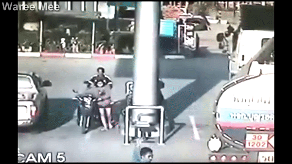 ezgif.com-video-to-gif (17)