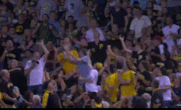 ezgif.com-video-to-gif (22)