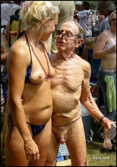 голый дед и девка