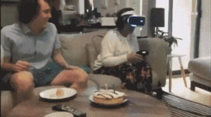 -бабушка-gif-VR-3558745