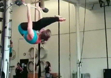 06805273e030800dd89a275e83500244e72995425116e0520e03e0b5c110a393_1