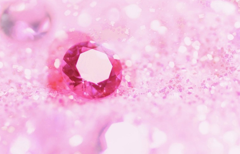 dragocennye-kamni-rozovogo-cveta