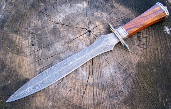 Damascus_Ironwood_twist_Dagger_by_GageCustomKnives