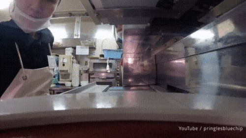 Послали камеру.