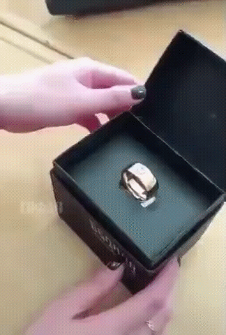 Подарок на 8 марта