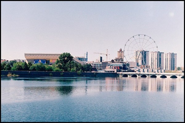 0_17efc7_752b5d46_orig