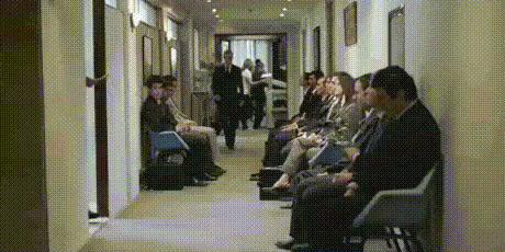 устроиться на работу