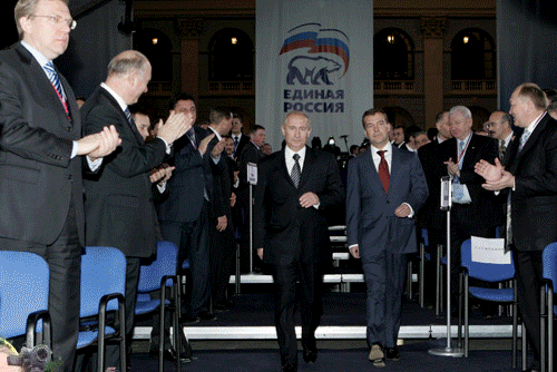 Putin-Medvedev-EDRO-17-12-2007