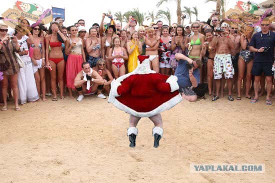 Толпа на пляже1