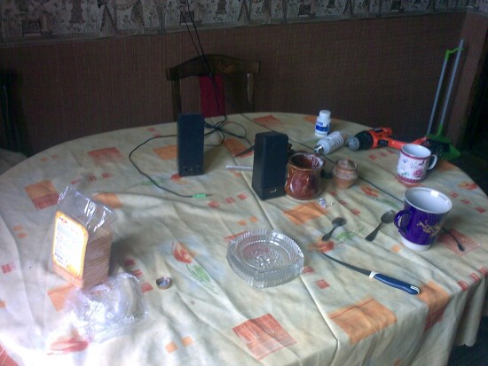 Обеденный стол