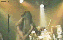 1288909616_doseng.org_1263724831-prikolnye-gifki-41-shtuka_addfun.ru_10