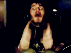 tumblr_m1u34rNiTj1rqvk5io2_250