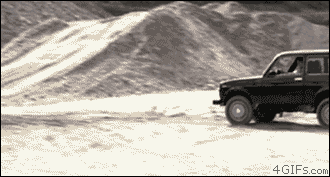 гифки-автомобиль-скачок-как-босс-288723