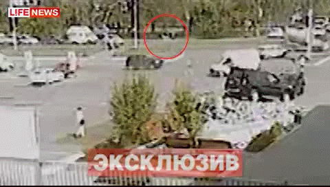 Женщина сбила 3их детей шедших на аттракционы Барнаул-n