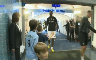 балотелли-фотограф-футбол