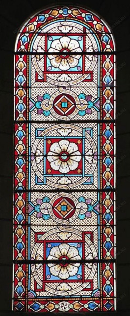 vitrazhi-srednevekovya-1155