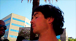 tumblr_lpllyzoeTJ1qc5lm7o1_r2_250[1]