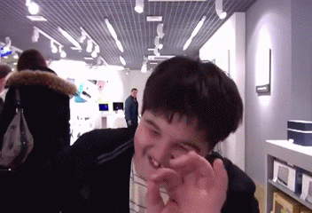 Чувак в Apple Store 2