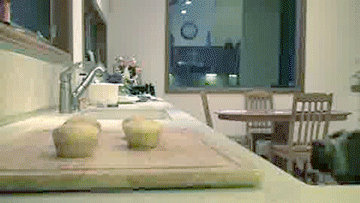 1373282581_1256015975