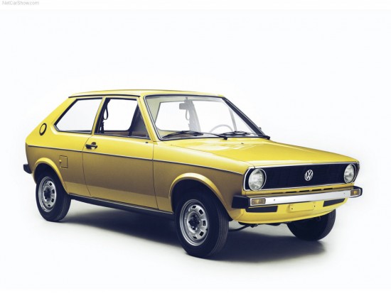 Volkswagen-Polo_1975_1024x768_wallpaper_01