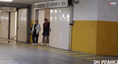 -Клоун-гиф-пранк-1241628