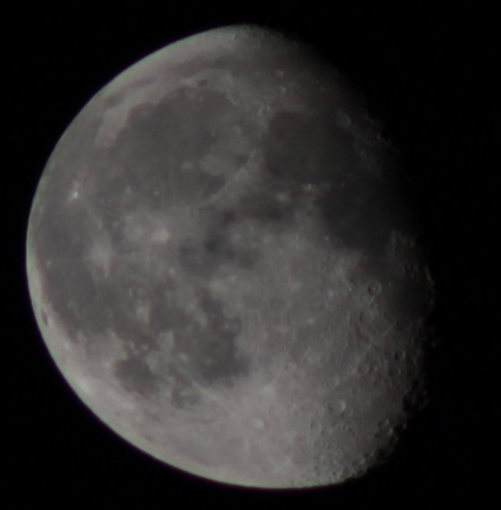 300mm, F5.6, ISO 100. 1/320sec.