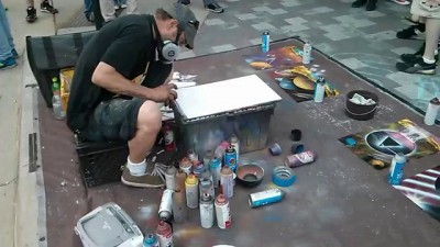 Спрей - Художник