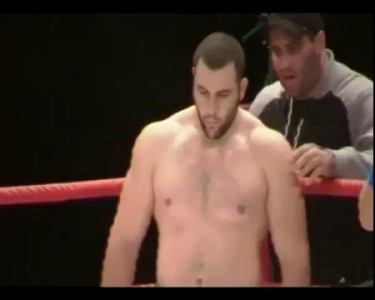 Знаур Хетагуров нокаутировал Иштвана Калмара