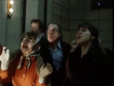 Озвучка фильма "Любовь и голуби"