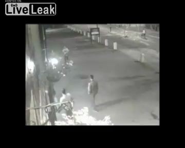 ПРИДУРОК С БЕНЗОПИЛОЙ!!!!!!!!!!!