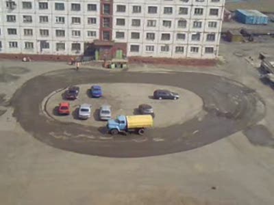 Кружим, кружим по району!
