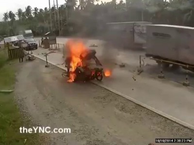 Рикша попал